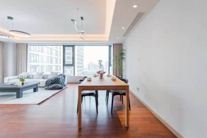Greenland Huangpu Binjiang — Ultra-Luxury High-Floor 3BR — 44,000 RMB