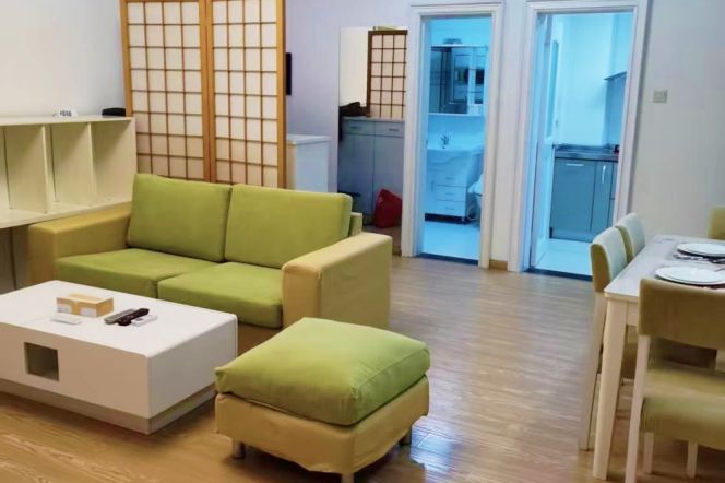  Spaciou 3br with Balcony nr Shanghai Library Line 10&11 