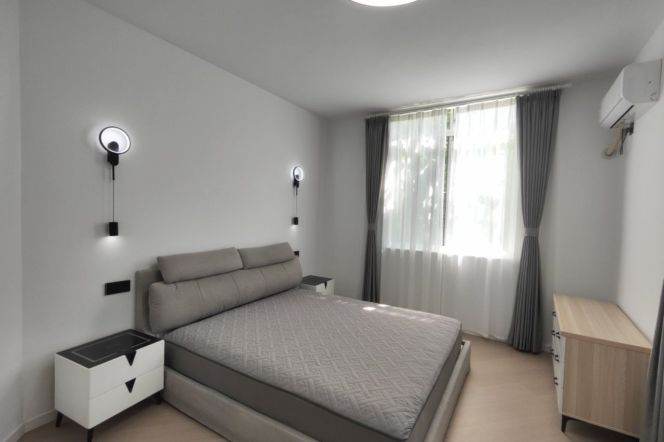 Gubei Athens Garden 3BR+2BA with Floorheating,Central AC 14.8K  