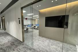 Fully Furnished Office nr the Bund & YuYuan Garden M10/14