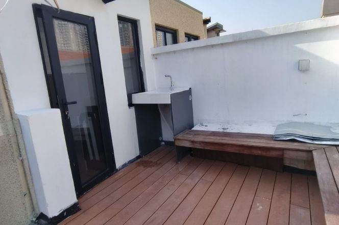 Nice terrace 1Br/1Lr/1Bt apt nr Changshu rd,M1/7