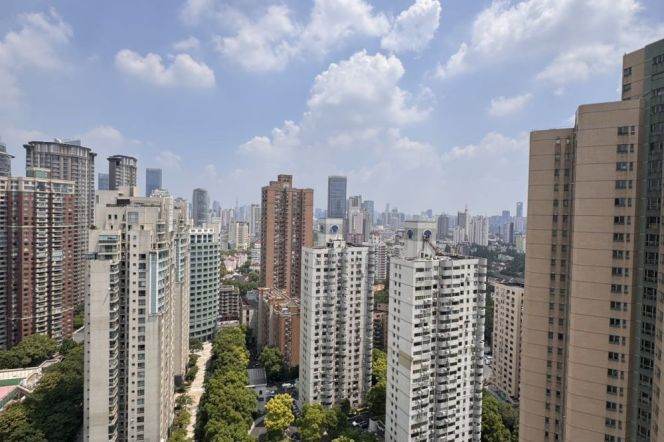 Kerry Hill Residence — Elegant 3BR on Huashan Road — 35,530 RMB