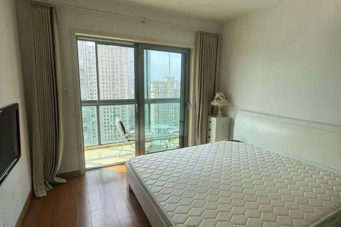 Homey 3br apt nr Jiangsu Rd&Jing'an Temple    L2/7/11/14   