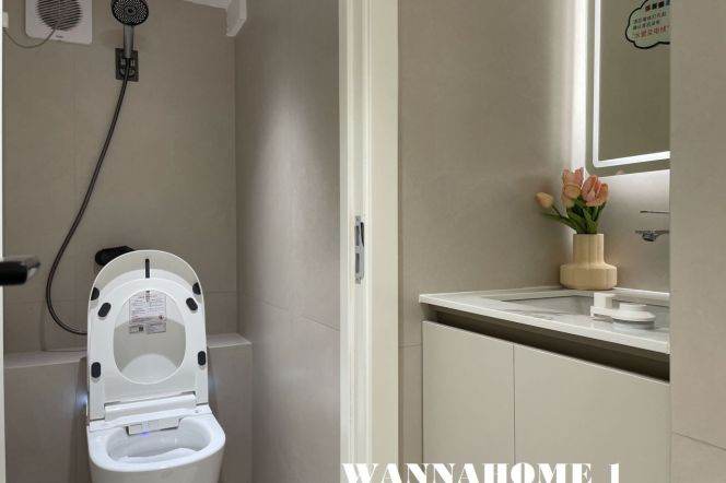 Spacious&New&Bright 2Bdrs 2Baths Apt+W Nanjing Rd CBD+Nice Building+L7 Chang Ping Rd+Su Zhou Creek