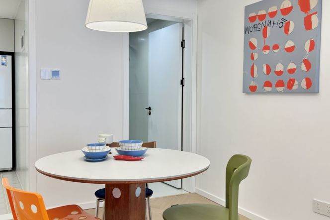 Brand New 1-Bed | High Floor, Big Windows | Central AC, Oven, Washer/Dryer | Parking Available