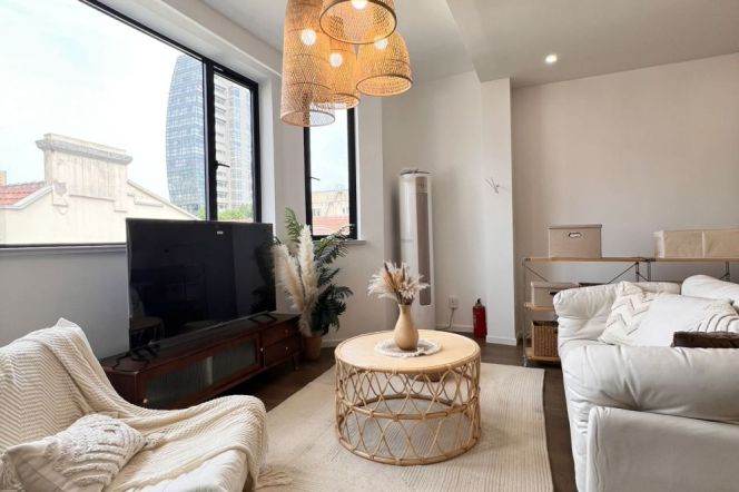 Nanchang Lu Excellent 2Br Old Historic building 