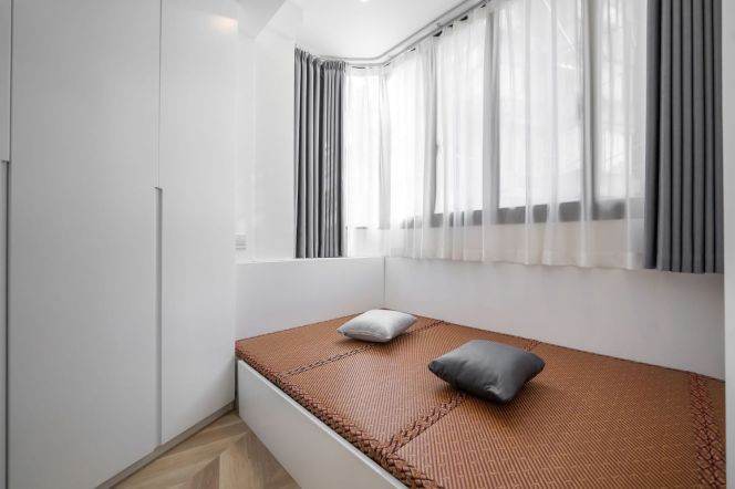 Clean 1br Nr south Shaanxi road M1/10/12