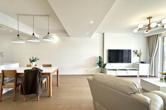 Morden&Bright 3Bdrs 2Baths/Floor heating @Yaohong Rd &Line 15