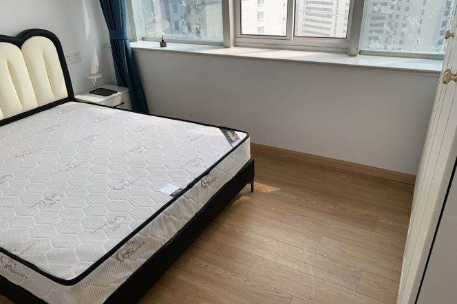 zhenping rd station one bedroom