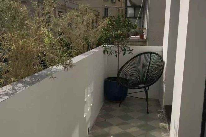 Changshu Rd Station 1Br with Open Balcony Line1/7