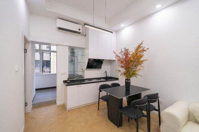Valuable/Newly Taiyuan/Fenyang Rd 2BR+2BA 8.8K 
