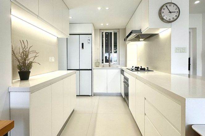 Morden&Bright 3Bdrs 2Baths/Floor heating @Yaohong Rd &Line 15