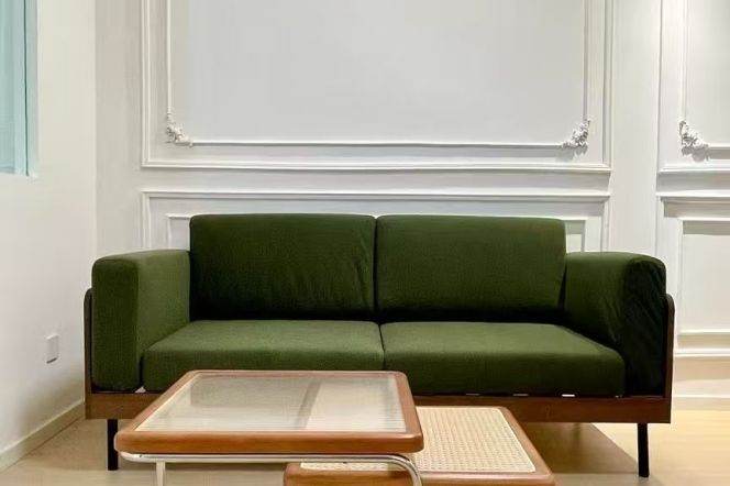 Jiangsu rd 1BR apartment with balcony