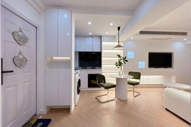 Elevator 1BR-Jiaotong University-3-minute walk to Line 2/11-Jiangsu Road