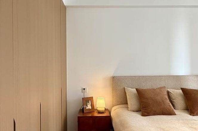 Lighting 3BR with AC and floor heating in 'XuHui'