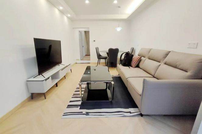 zhongshan park 1BR/big living room@L2/3/4