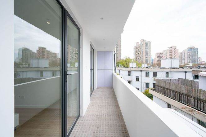 Yongjia/Yueyang rd floor heating 2brs/2lv/1bt apt wt balcony;L1