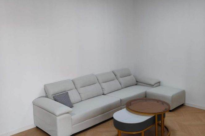 changshou rd elevator 2BR/big living room@L7/13