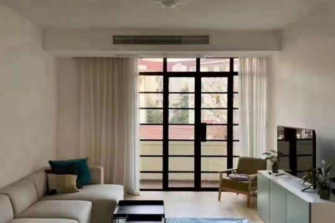 2 Brs with Open Balcony/Floor heating/Dish washer, 110 sqm, Historical building @ Hengshan metro L1