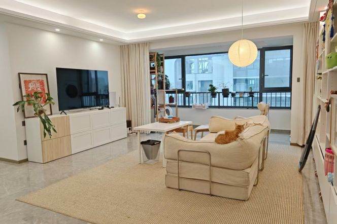 Near ECNU/SJTU Minhang - Huge 135sqm 4b2b quality apartment built in 2025 - Pets friendly