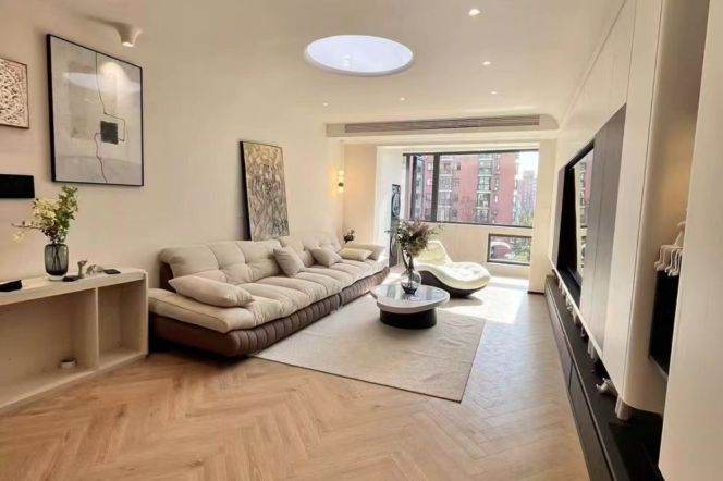 Longbaixincun/Ziteng Rd metro/2br2bt/central AC/floor heat/dishwasher/oven