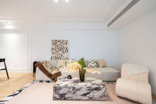 Modern/Spacious 2BR NR Zhongshan Park with Floorheating 15K 