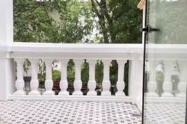 Jiangsu rd 1BR apartment with balcony