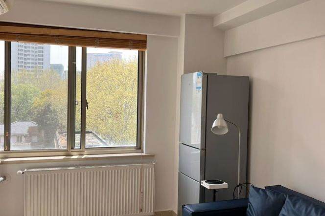 Elevator 1br with heating @Yueyang Road,Metro Line 1/7/9/12