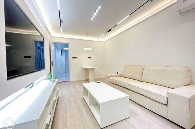 Cozy 1Br/2Lr/1Bt Close to L2/15 Loushanguan Rd Station&L2/3/4 Zhongsha Park Station 