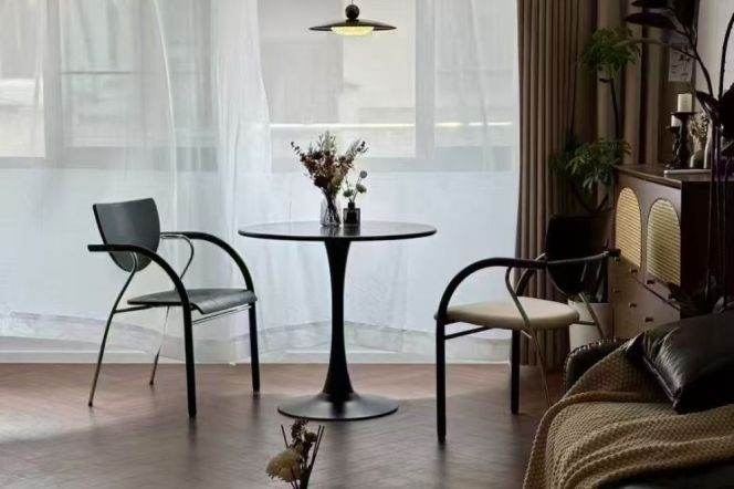 Xintiandi 2BR apartment