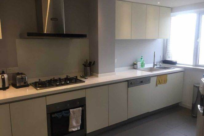 modern big 3brs floor heating nice furniture beside An fu road line 1,7 in top 10 compound