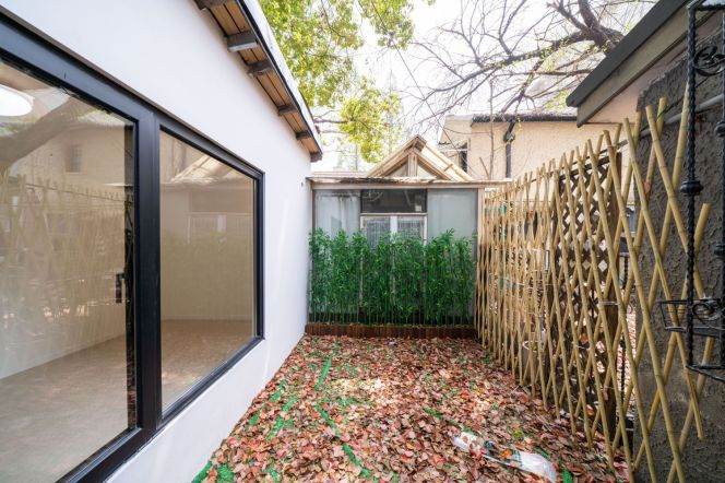 Cozy 1br old house with Yard @Changning    L2/3/4/11   