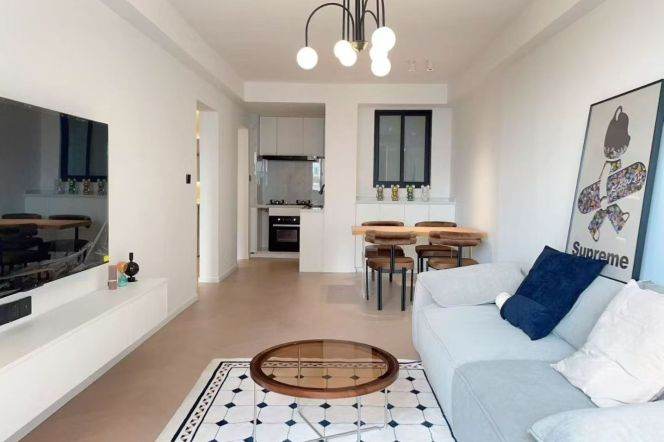 Elevator Comfortable apt L3/4