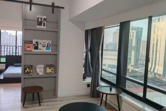 Modern 1Br/1Lr/1Bt apt nr Jingan temple,M2/7/14