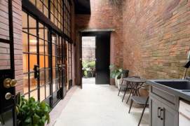 Private Yard 2+1BR APT Fuxing(w) Rd  only 11.5k