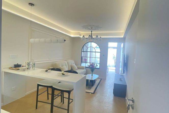  Modern 1br apt with Yard nr Jiaotong University L10&11