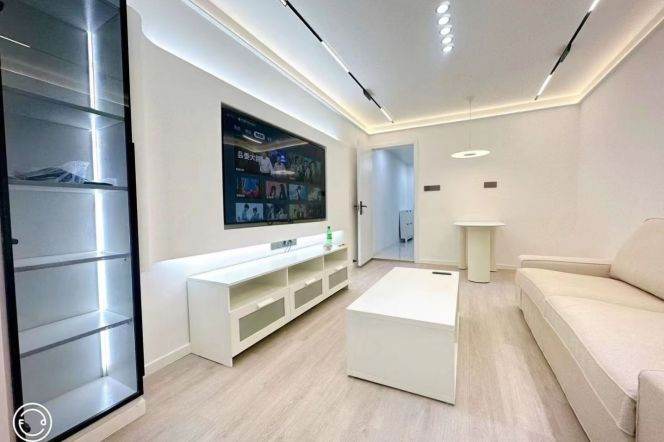 Cozy 1Br/2Lr/1Bt Close to L2/15 Loushanguan Rd Station&L2/3/4 Zhongsha Park Station 