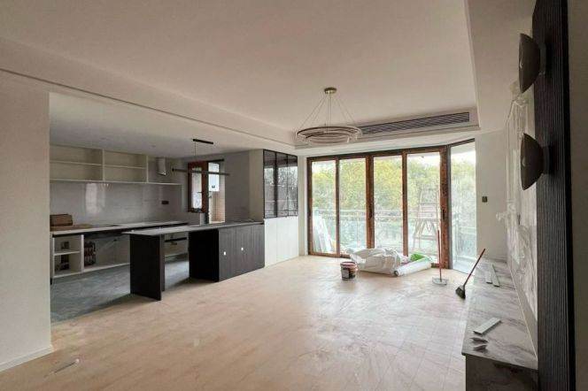 brand new big 3brs floor heating new furniture open balcony in top 5 compound downtown