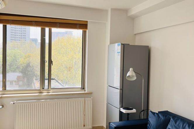 Elevator Decent Apt. Good Sunlight@Yueyang Rd. 