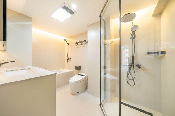 Modern 3brs with floor heating in Jing an temple area