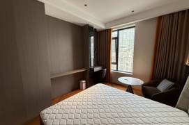 1Studio with elevator near line 1/9/11 Xujiahui and Jiao'tong Uni can long and short term lease