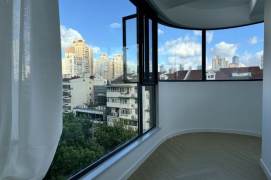 Spacious&Modern&Bright 1Br + Scenic windows+Balcony | Changping rd metro L7