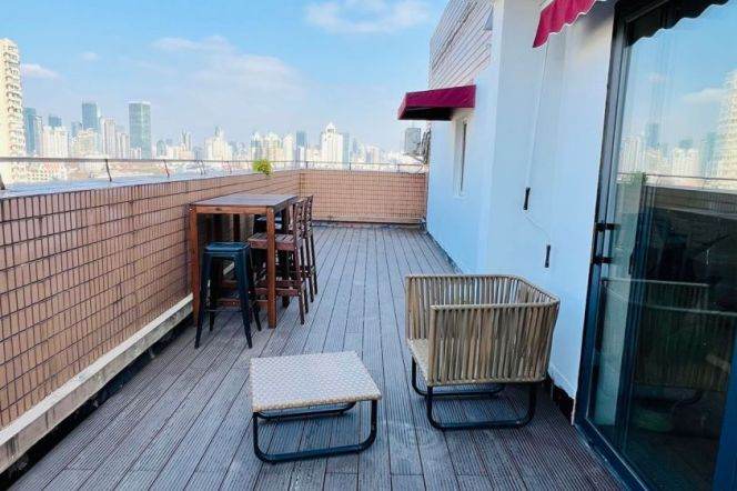 Valuable Highrise with Huge Terrace&Fantastic View 12.5K   