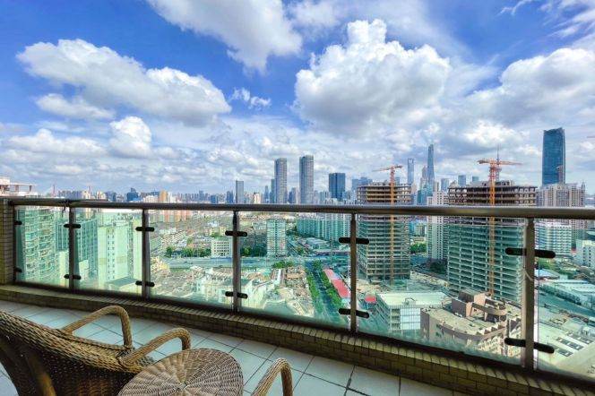 Elevator 2BR-Fudan University-2-minute walk to Line 4-Linping Road