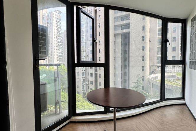 Suzhou Creek | Jiangning rd Mt L13 | Modern 2Br-2bathr +Secinc windows +Green view