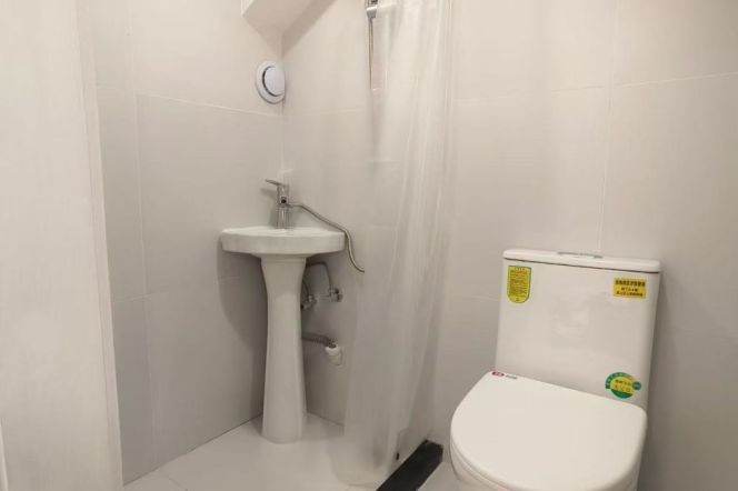 Changshu rd 1BR apartment