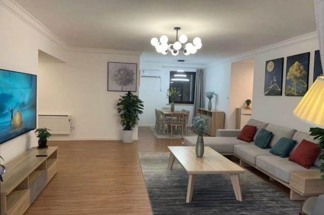 Spacious 2BR 2BA 150m² Elevator Apt nr W.Nanjing Station