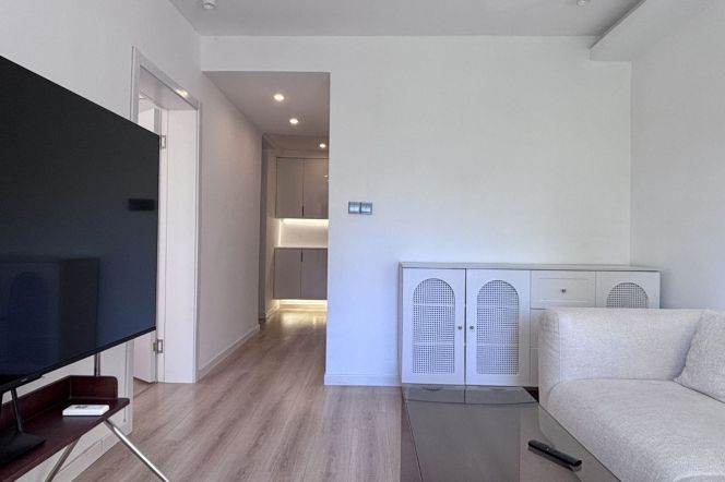 1Bdr Apt/L1/3/4 Shanghai Railway Station/Hanzhong Rd/Spacious&Modern/elevator