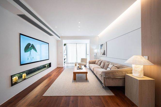 3br,170sqm, floor heating, big windows, dishwasher, dryer, Oven,cc, 26.6k