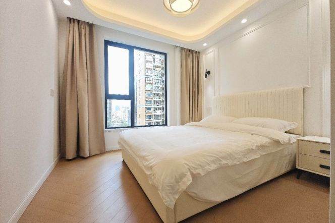 Brand New 3BR ·  Huangpu | 22,800 RMB/month